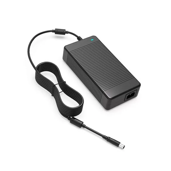 شارژر لپتاپ دل M17 (Alienware) شارژر لپتاپ دل M17 (Alienware)