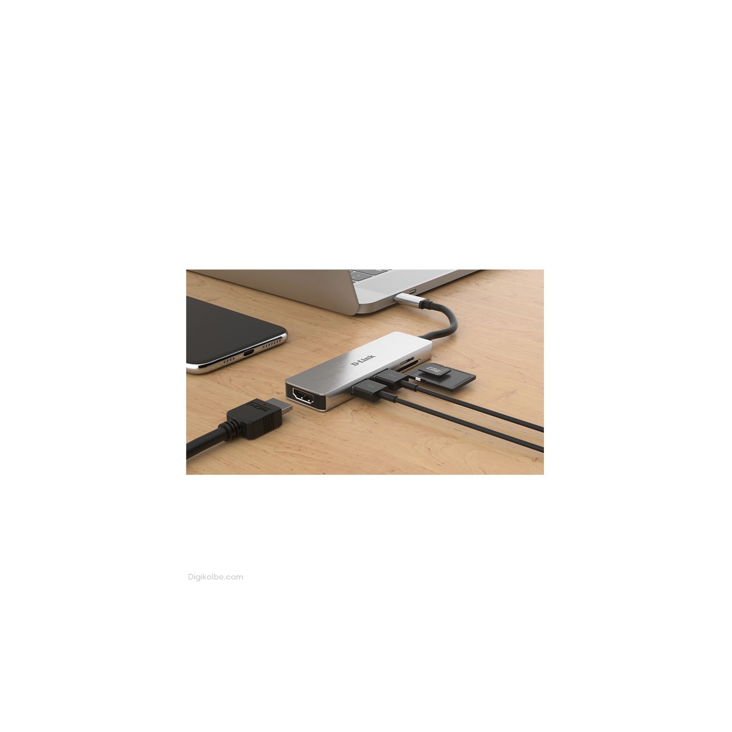 هاب USB-C دی‌لینک DUB-M530 ( 5 پورت )
