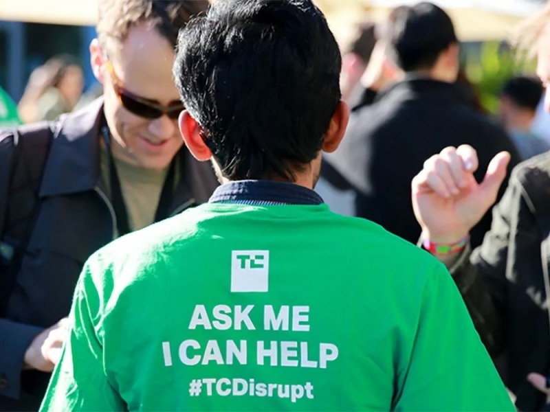 زمان در حال گذر است: فرصت تجربه عملی با داوطلبی در TechCrunch Disrupt 