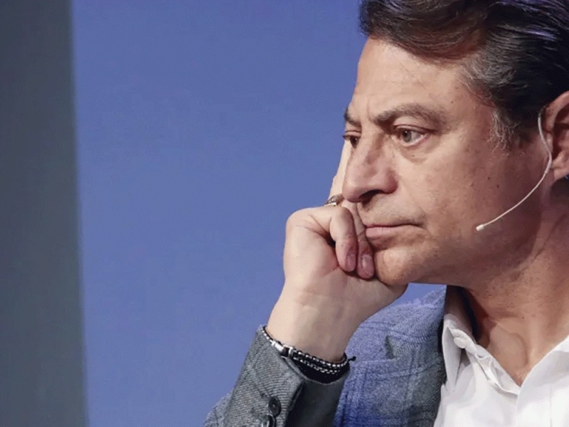 «می‌خواهی جوان بمانی؟ پیتر دیاماندیس می‌گوید کافی است ۱۰ سال آینده را زنده بمانی