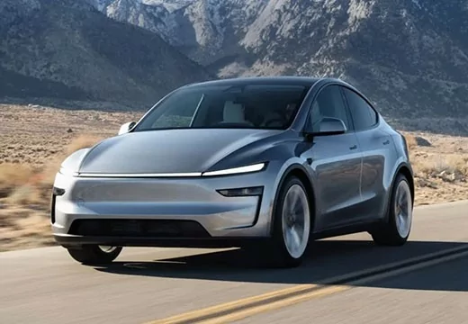 یک نوجوان اهل انتاریو با وجود گرفتن نمره کامل، در امتحان رانندگی با Tesla Model Y رد شد؛ دلیل این تصمیم به گفته مربی، «فناوری بیش از حد پیشرفته» بودن خودرو بوده است.